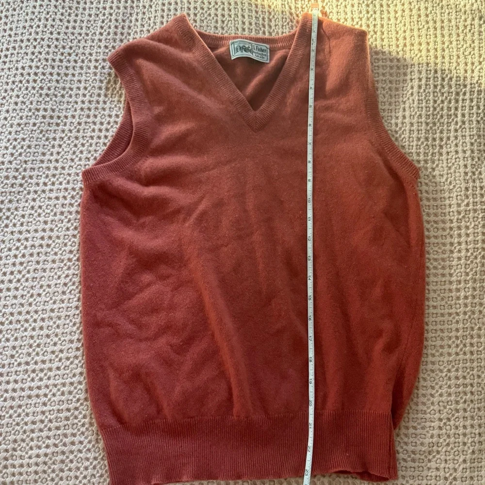 Vintage 100% Cashmere Sweater Vest Rust Red Made in Scotland M - Picture 10 of 12
